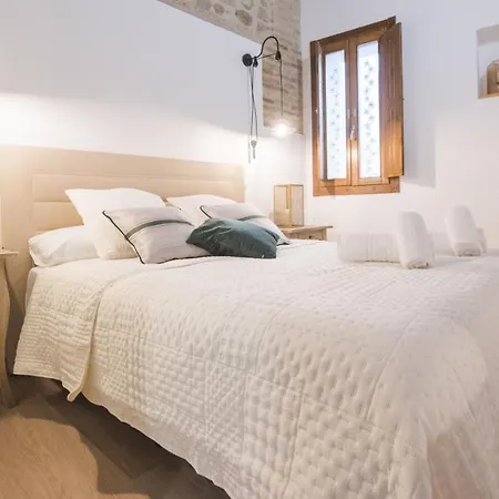 Madera Y Piedra - Aloha Apartment *