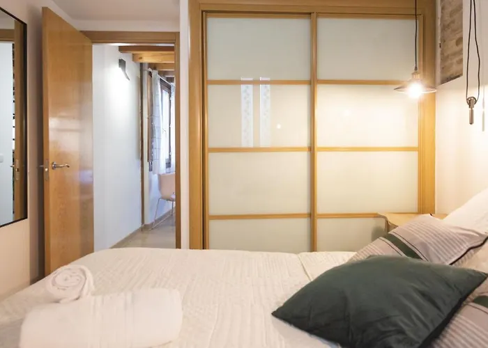 Madera Y Piedra - Aloha Apartment