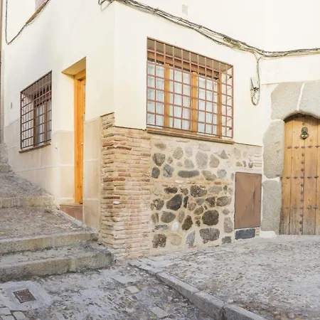 Madera Y Piedra - Aloha Apartmán *