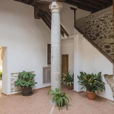 Madera Y Piedra - Aloha Apartamento Toledo