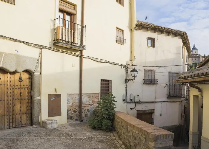 Madera Y Piedra - Aloha