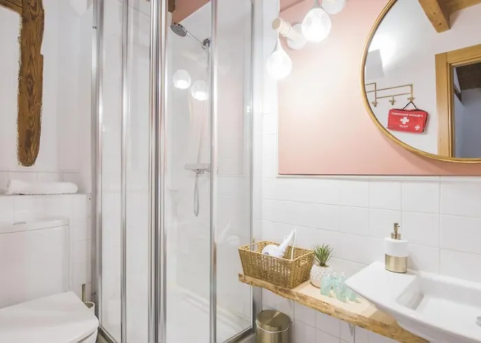 Madera Y Piedra - Aloha Apartamento *