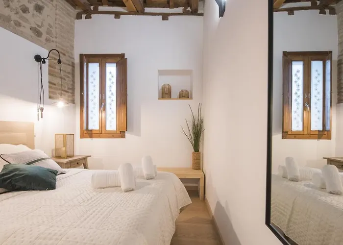 Madera Y Piedra - Aloha Apartamento *